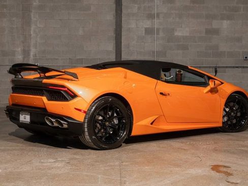 Used 2019 Lamborghini Huracan LP 580-2 image 40