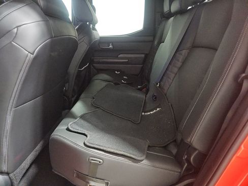 Used 2024 Toyota Tacoma TRD Off-Road image 13