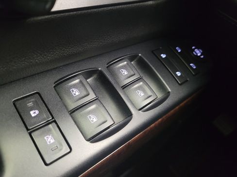 Used 2015 GMC Sierra 1500 SLE w/ SLE Value Package AWD/4WD image 27