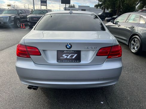Used 2011 BMW 328i xDrive Coupe image 5