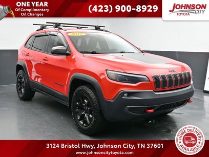 Used 2019 Jeep Cherokee Trailhawk w/ Cold Weather Group