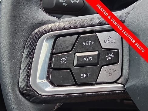 Used 2026 Ford Mustang Premium RWD image 21
