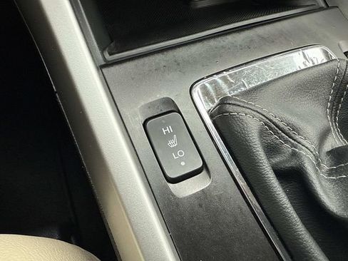 Used 2015 Honda Accord EX-L image 38