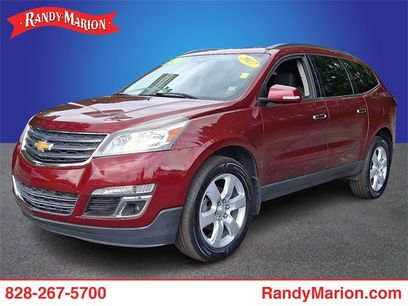 Used 2017 Chevrolet Traverse LT w/ Style and Technology Package