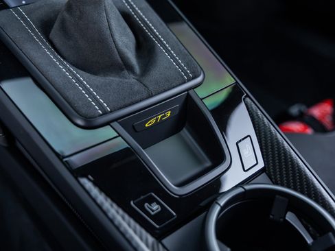Used 2026 Porsche 911 GT3 image 44