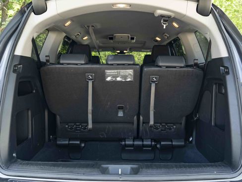 Used 2023 Honda Odyssey Touring image 45