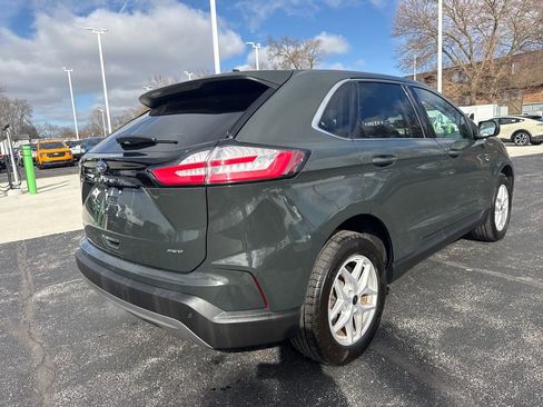 Used 2024 Ford Edge SEL w/ Convenience Package AWD/4WD image 8