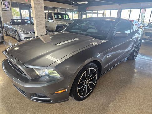 Used 2013 Ford Mustang GT Premium w/ Security Pkg image 4