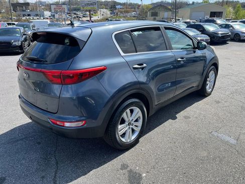 Used 2017 Kia Sportage LX FWD image 7