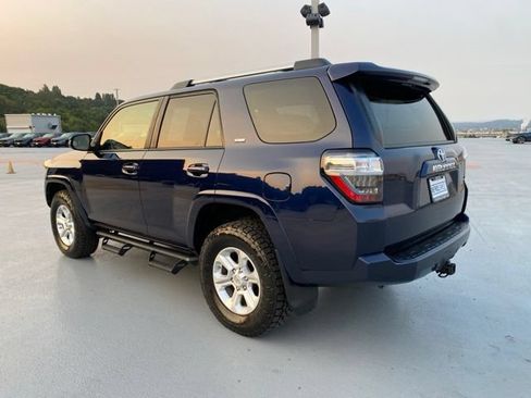 Used 2019 Toyota 4Runner SR5 Premium AWD/4WD image 6