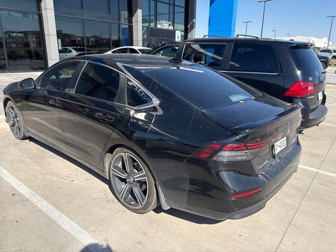 Used 2024 Honda Accord Sport image 4