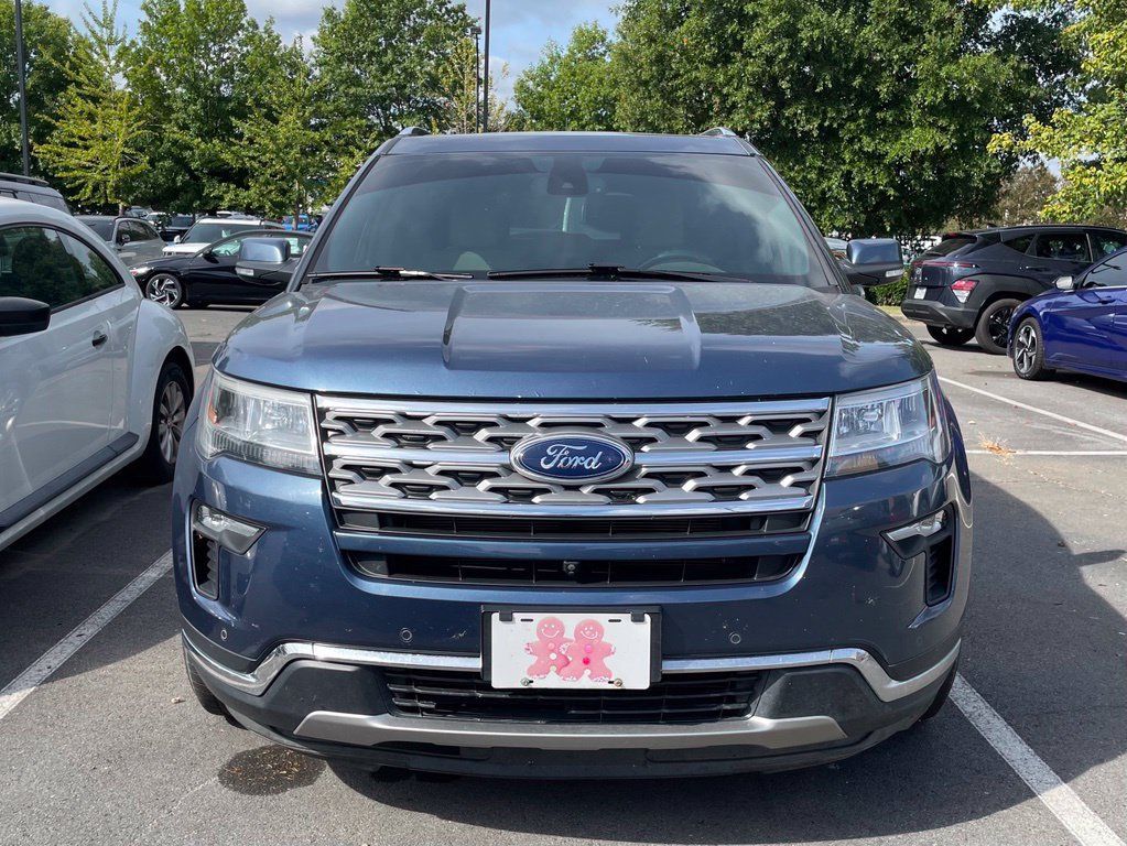 Used 2018 Ford Explorer Limited w/ Equipment Group 301A FWD image 3
