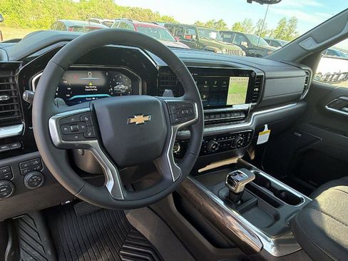 New 2026 Chevrolet Silverado 1500 LTZ AWD/4WD image 19