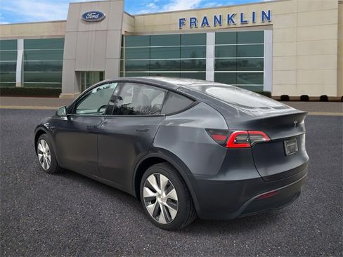 Used 2024 Tesla Model Y Long Range image 5