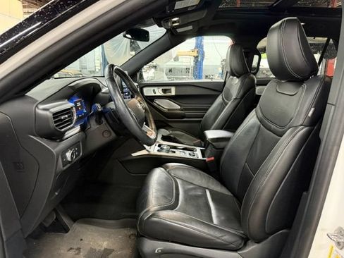 Used 2020 Ford Explorer ST w/ ST Street Pack AWD/4WD image 7