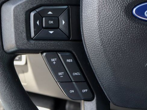 Used 2020 Ford F150 XL image 19