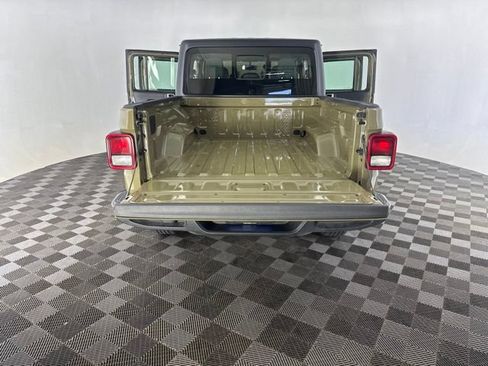 Used 2026 Jeep Gladiator Sport AWD/4WD image 19
