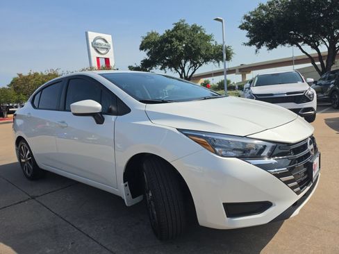 Used 2025 Nissan Versa SV w/ Trunk Package FWD image 3