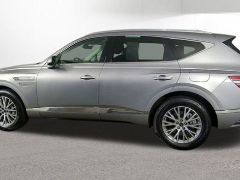 Used 2025 Genesis GV80 2.5T Standard AWD/4WD image 6