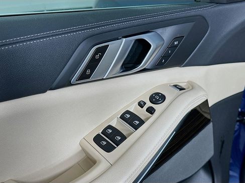 Used 2020 BMW X5 sDrive40i w/ Premium Package image 18