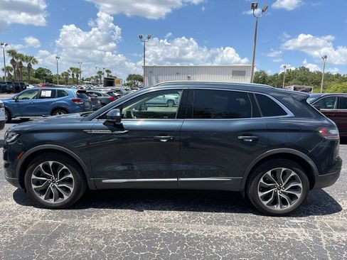Used 2021 Lincoln Nautilus Reserve AWD/4WD image 6