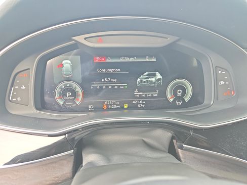 Used 2022 Audi Q8 Premium Plus image 17