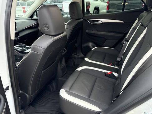 Used 2024 Buick Envision Sport Touring image 10