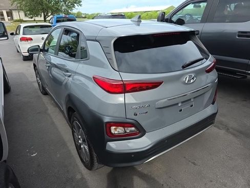 Used 2021 Hyundai Kona Ultimate w/ Cargo Package FWD image 4