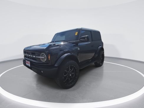 Used 2022 Ford Bronco Outer Banks image 3