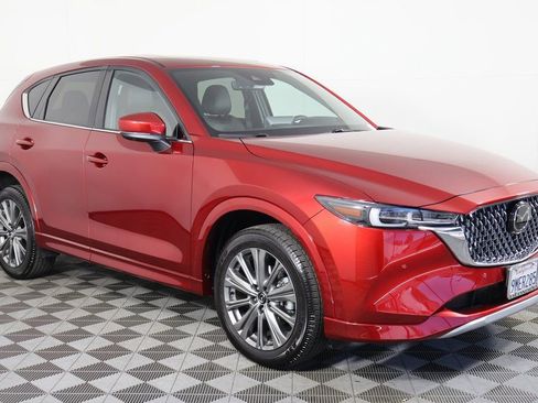 Used 2024 MAZDA CX-5 Signature image 4