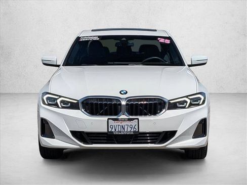 Used 2025 BMW 330i Sedan w/ Convenience Package RWD image 2