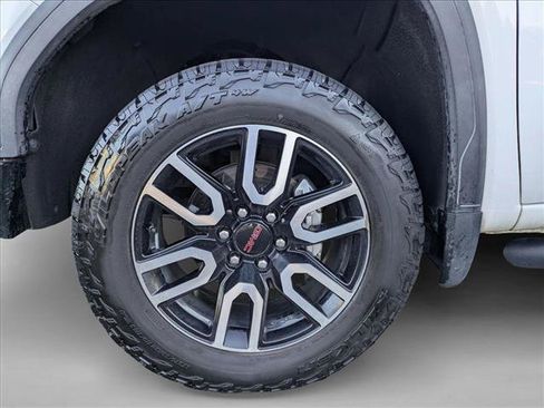 Used 2020 GMC Sierra 1500 AT4 w/ AT4 Premium Package AWD/4WD image 27