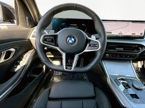 Used 2026 BMW 330i Sedan w/ M Sport Package image 8