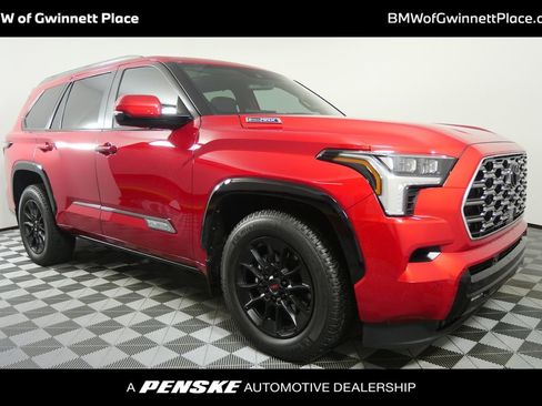 Used 2025 Toyota Sequoia Platinum image 1