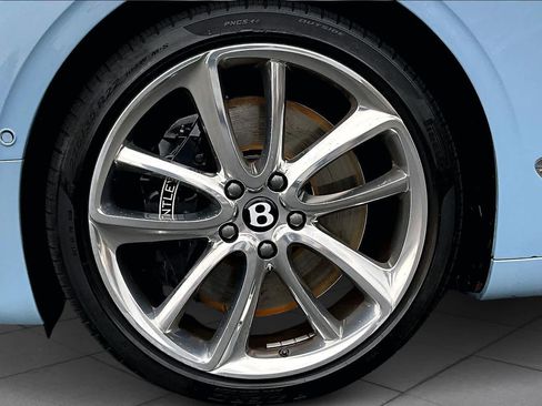 Used 2023 Bentley Continental GT Azure image 10
