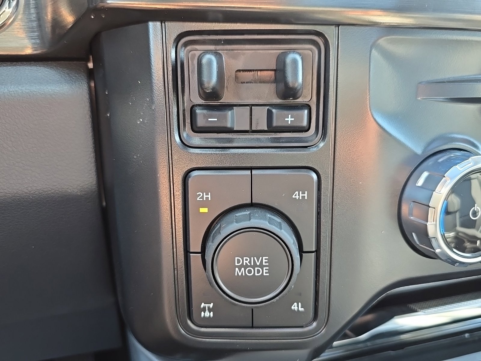 New 2026 Ford F350 Lariat w/ Lariat Ultimate Package AWD/4WD image 41