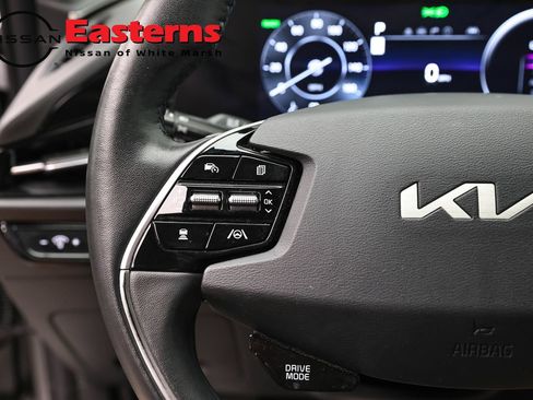Used 2024 Kia Niro Wind w/ Wind Preserve Package FWD image 15