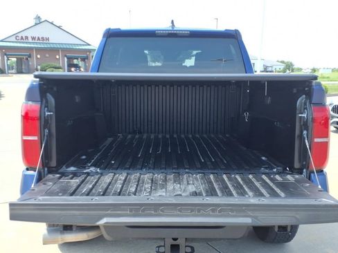 Used 2024 Toyota Tacoma TRD Off-Road AWD/4WD image 5