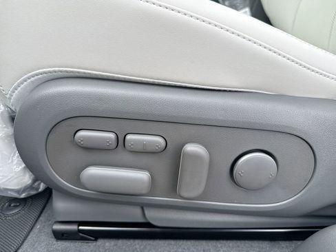 New 2026 Hyundai Ioniq 5 Limited image 14