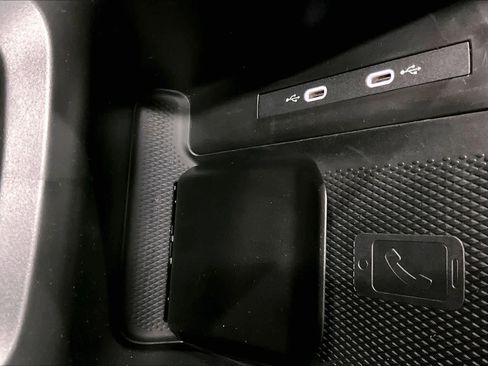 New 2026 Volkswagen ID.4 Pro image 23