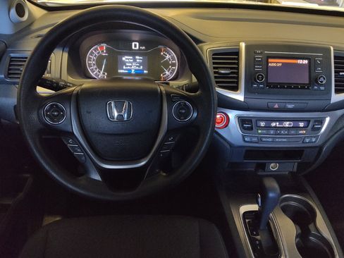 Used 2018 Honda Ridgeline Sport image 22
