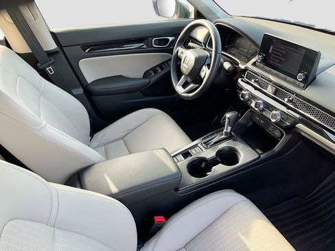 Used 2023 Honda Civic EX-L image 24