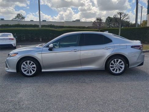 Certified 2023 Toyota Camry LE image 7