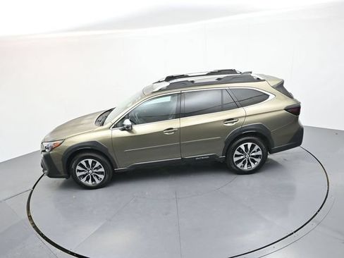 Used 2024 Subaru Outback Touring XT AWD/4WD image 22