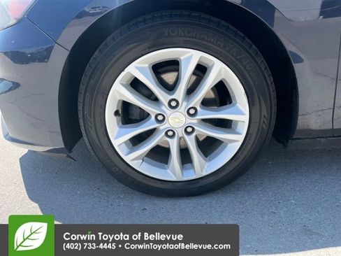 Used 2016 Chevrolet Malibu LT FWD image 26