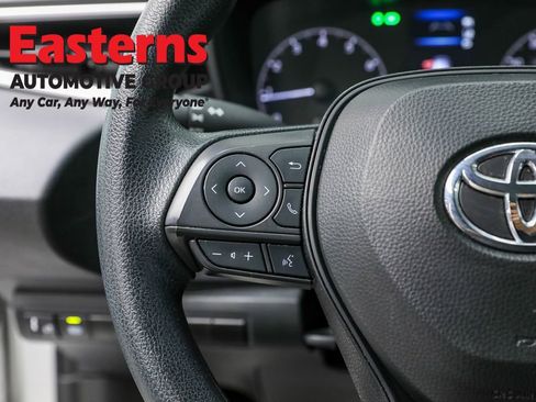 Used 2024 Toyota Corolla LE image 15