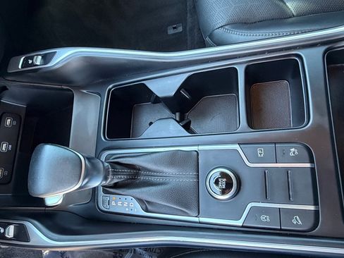 Certified 2021 Kia Sorento S FWD image 31