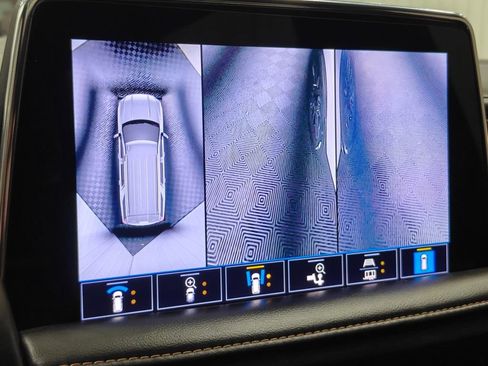 Used 2021 GMC Yukon AT4 w/ AT4 Premium Package image 71