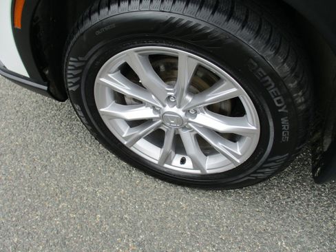 Certified 2024 Honda CR-V EX image 9