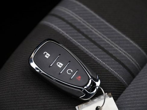 Used 2025 Chevrolet Blazer LT w/ Midnight/Sport Edition image 26